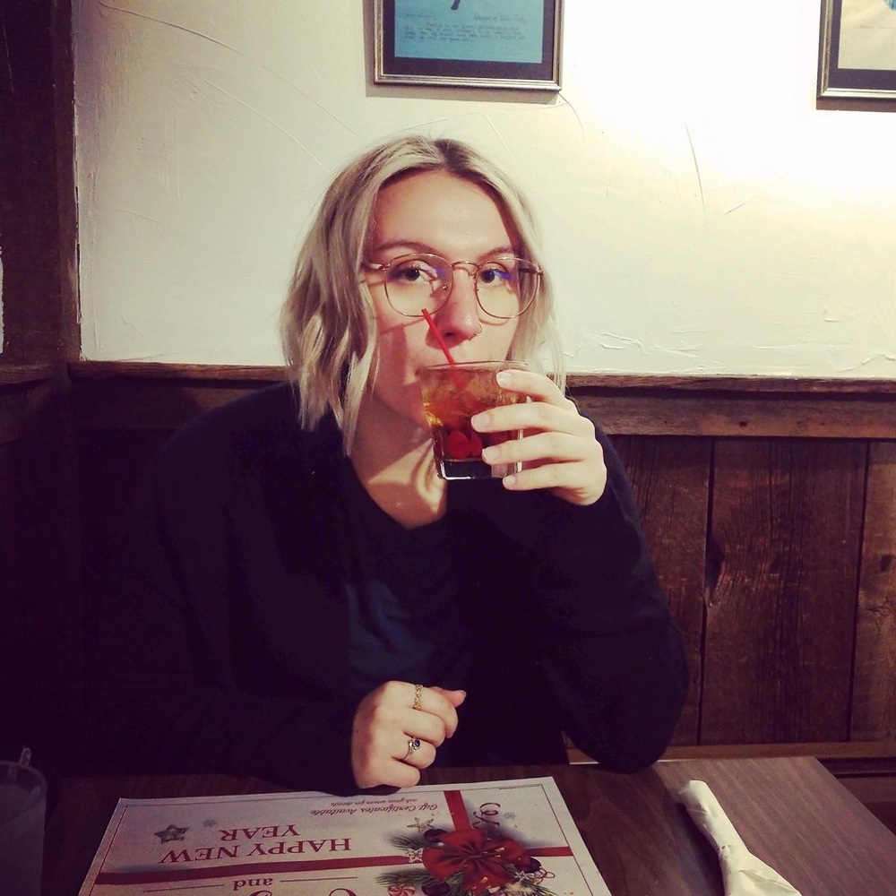 Meet your Posher, Chrissy